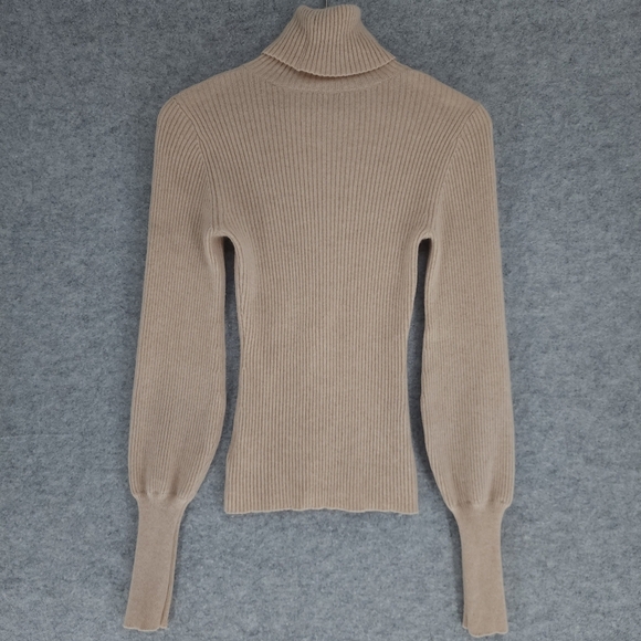 Reformation Victoria Cashmere Turtleneck Sweater in Sand - Picture 4 of 9